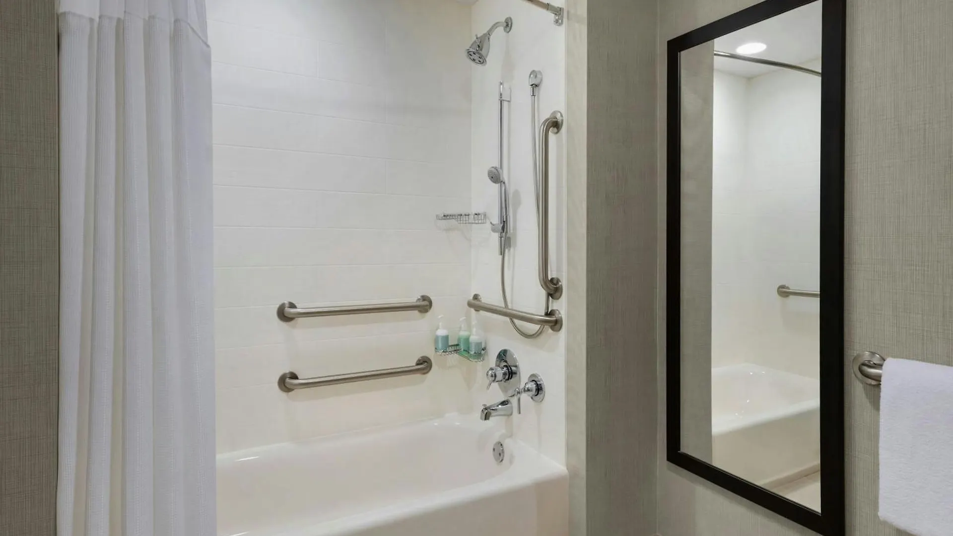Residence Inn Long Beach Downtown 3*,  United States